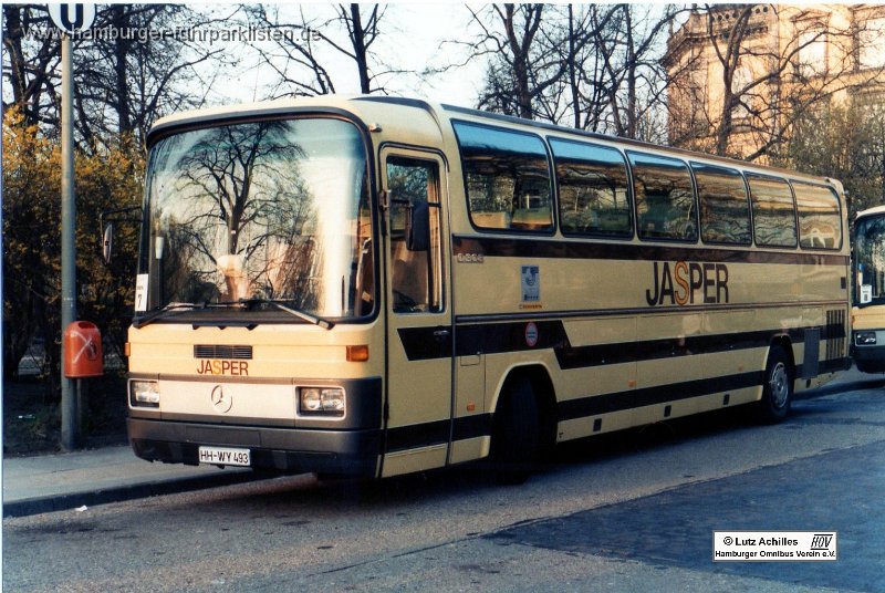 1983,93-11,DB O 303-15 RHD,LA.jpg